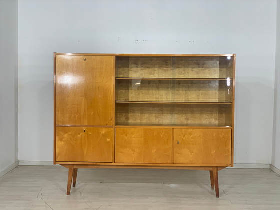 Image 1 of Mid Century highboard armoire à vaisselle armoire de salon vintage