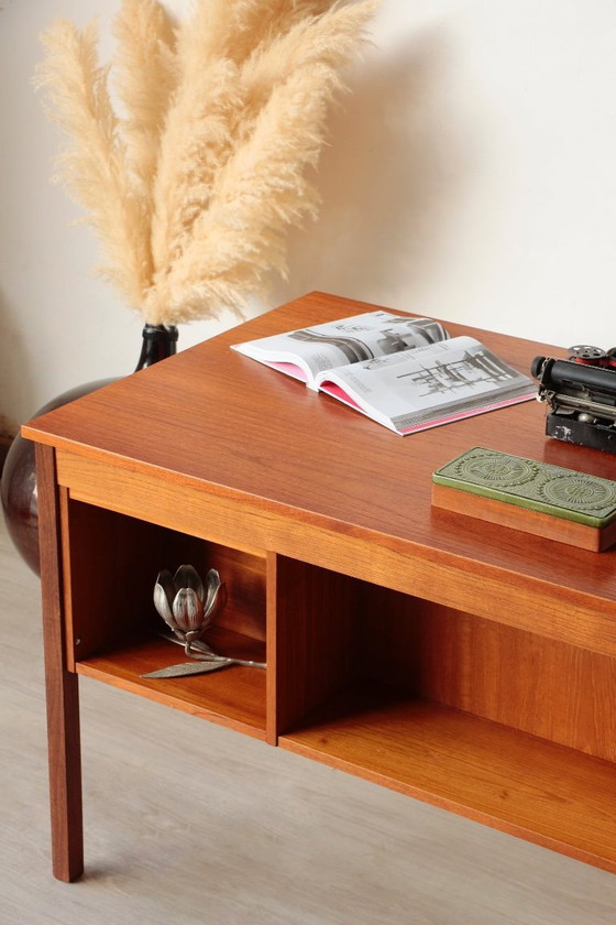 Image 1 of Scrivania vintage in teak, Danimarca – Domino Møbler (anni '60)