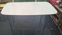 Mesa de comedor de diseño danés