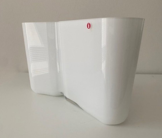 Iittala Finland Rare Beautiful Vase Muotka Hari Koskinnen 2001 – Glass (photo 2 of 6)