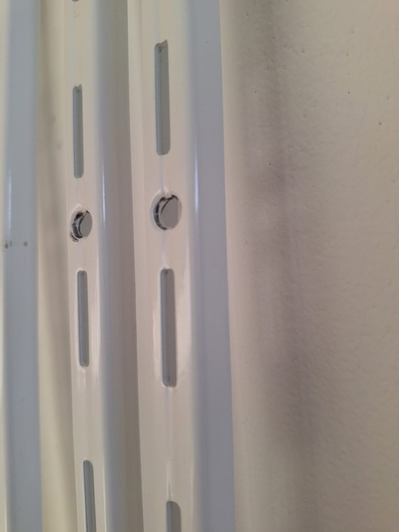 Sistema de pared Bohnacker de metal y vidrio – Armarios de pared (photo 5 of 14)