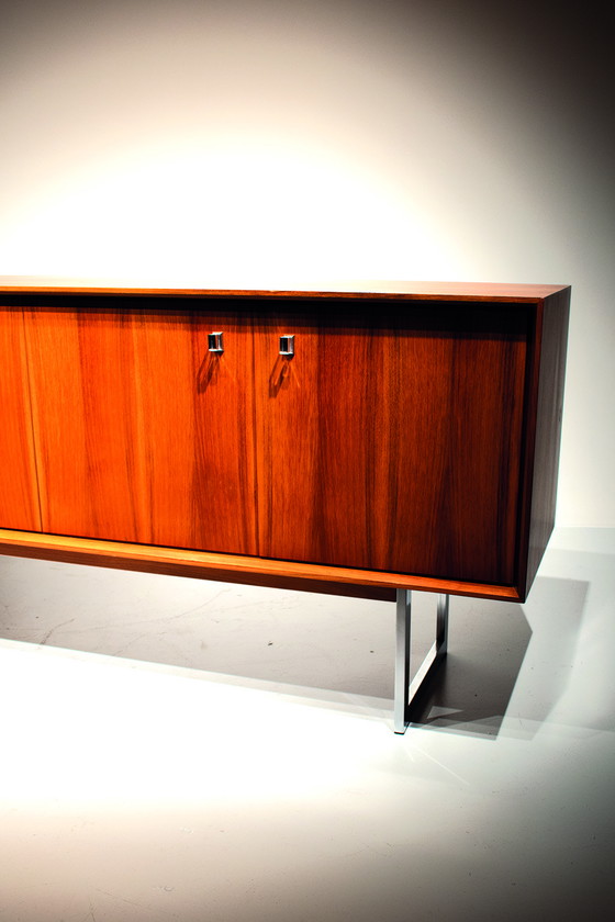 Image 1 of Aparador XL