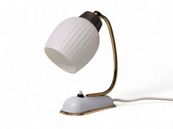 Image 1 of Lampe de chevet/lampe de table de style moderne du milieu du siècle, années 1950
