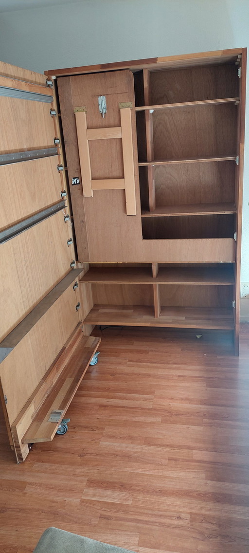 100% custom-made workspace