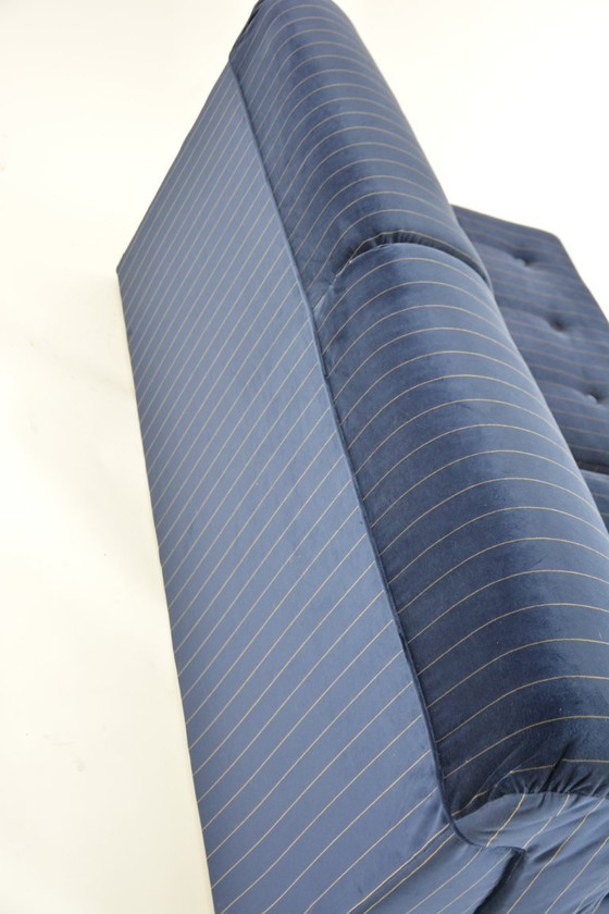 Image 1 of Blauw gestreepte slaapbank