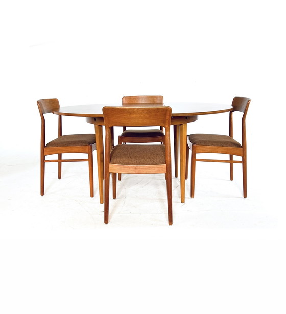 Image 1 of Vintage extendable dining table '60s