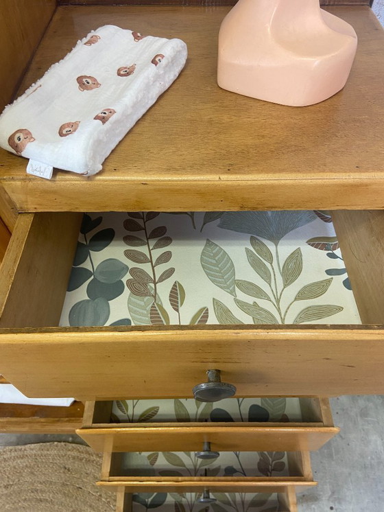 Image 1 of Asymmetrische Garderobe aus den 1950er Jahren