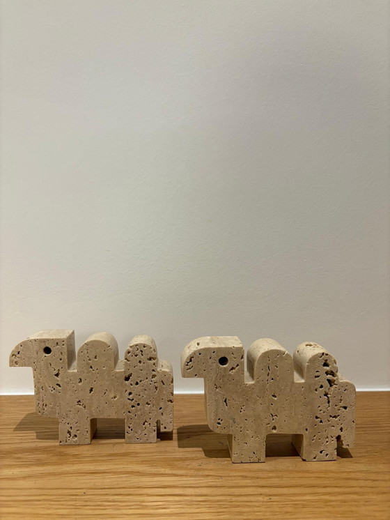 Image 1 of Coppia di cammelli in travertino, Fratelli Mannelli, Italia, anni '70