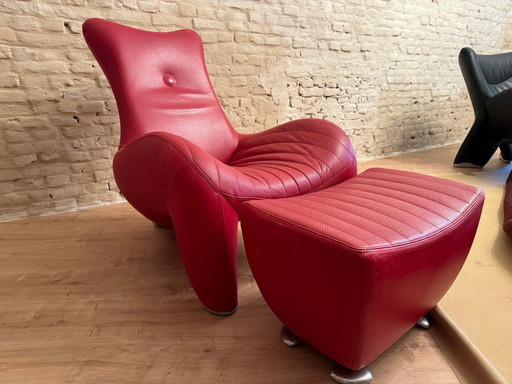 Leolux Balou rood lederen fauteuil met poef