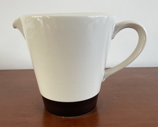 Frischer Edamer (Milch) – Krugservice, Jubilant Design W.H. De Vries