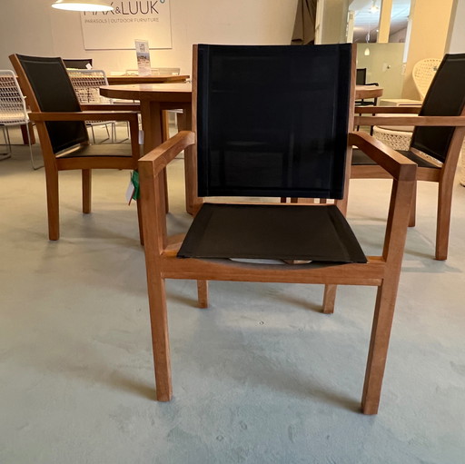 Manutti 15745 garden table - Ø130 with Siena garden chair (set of 4)