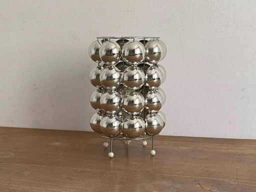 Kinetic Bulb Lamp by KARE. 1980. – tafellampen, Metal, Plastic (photo 2 of 5)