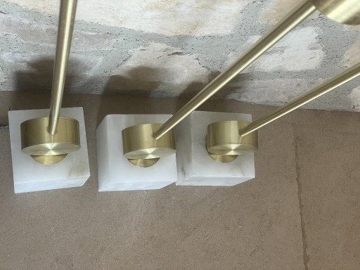 Set of 3 Eichholtz Etruscan Square pendant lights in alabaster and brass