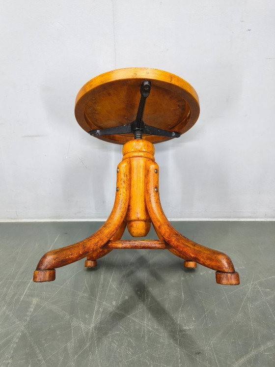 Image 1 of Thonet draaibare pianokruk van gebogen hout, Tsjechoslowakije, jaren 1930