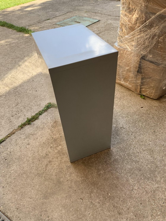 Industrial Grey Metal Chest of Drawers, 1980s – Industrieel (photo 2 of 7)
