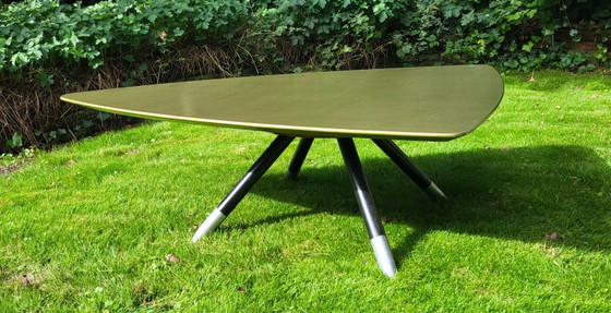 Leolux Wizard Coffee Table Hugo De Ruiter – Mdf, Metal (photo 2 of 7)