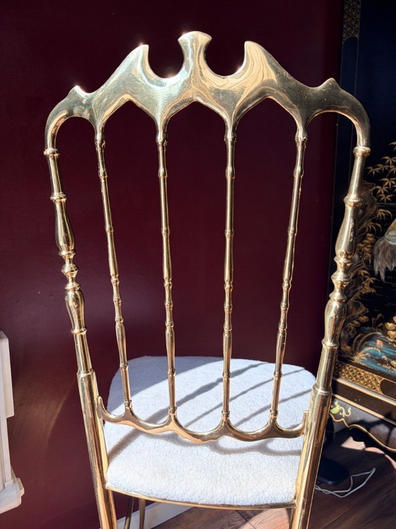 Image 1 of 2 sedie Chiavari in ottone, bianche e rosse