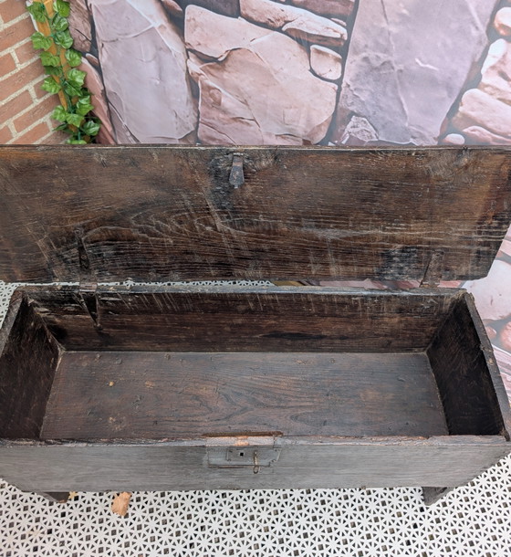Image 1 of Coffre à couvertures ancien en chêne / XVIIe-XVIIIe siècle