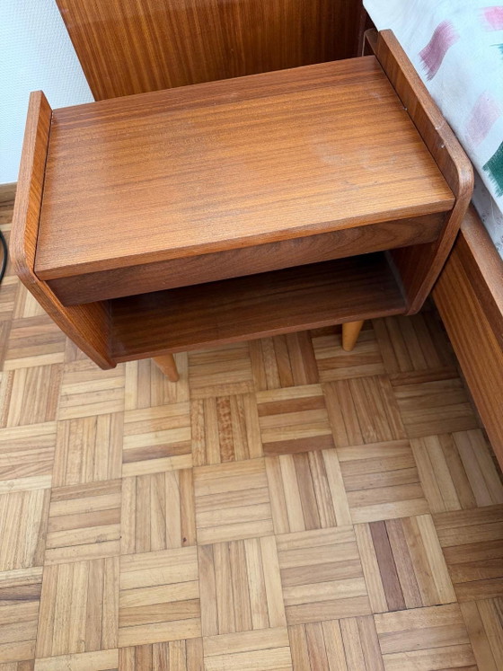 Image 1 of Struttura letto vintage in teak con rivestimento