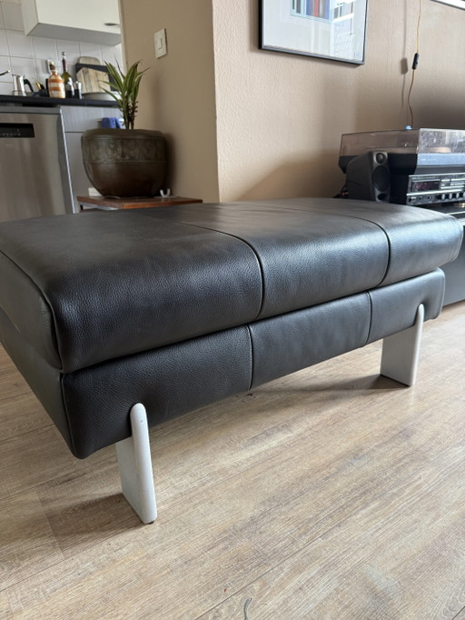 Rolf Benz AK644 Hocker – hockers en poefs, Leather (photo 2 of 5)