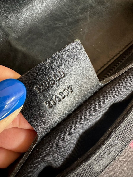 Image 1 of borsa con morsetto per cavalli