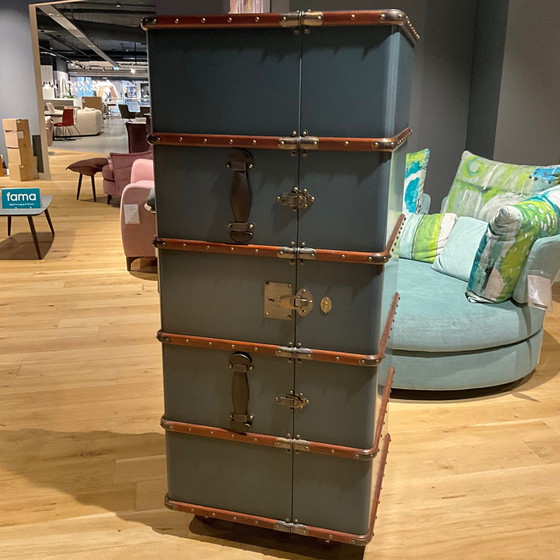 Image 1 of Authentic Models State bar furniture