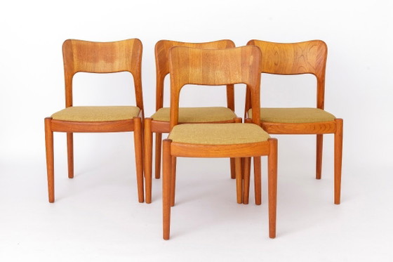 Image 1 of Set aus 8 Niels Koefoed „Ole“ Esszimmerstühlen, dänisches Teakholz, 1970er Jahre, Mid-Century Modern, restaurierte Stühle
