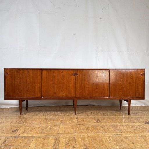Henry Rosengren Hansen Sideboard en teck pour Brande Mobelindustri 1960s