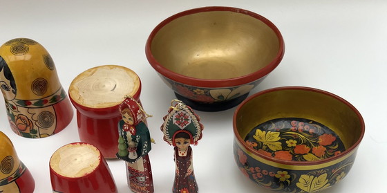 Image 1 of Ampia collezione di bambole matrioska d'epoca – bambole di legno dipinte a mano, circa anni '70/'80