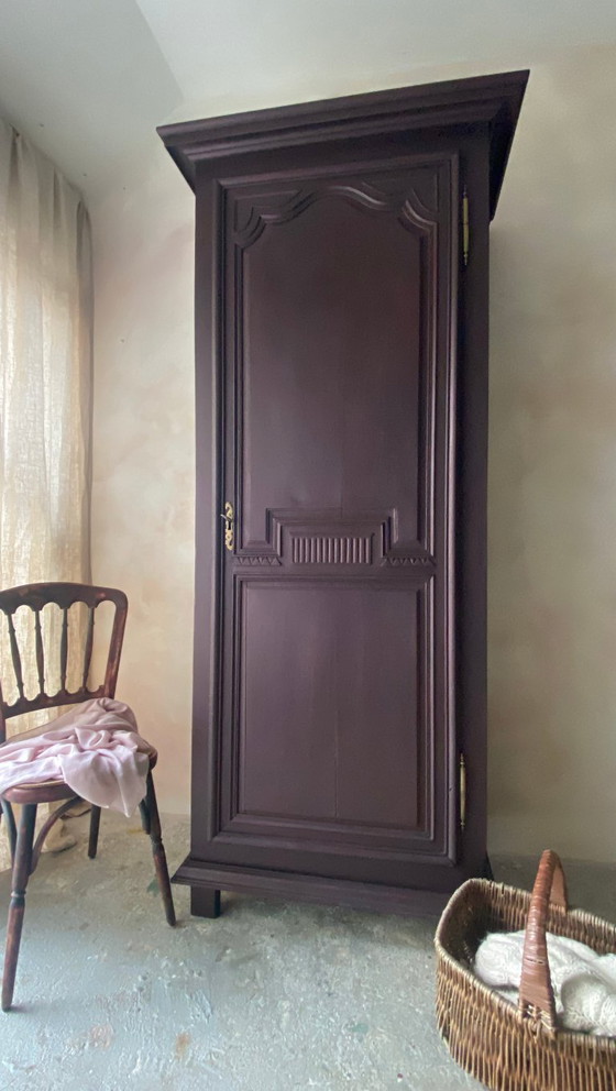 Image 1 of Cappello antico in legno massello restaurato, stile provinciale