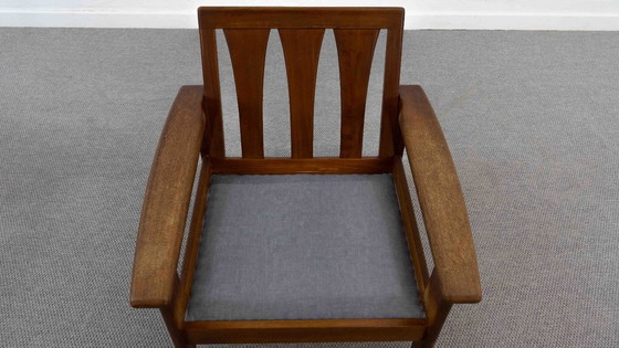 Image 1 of Set van 2 scandinavische fauteuils in teak met paarse bekleding