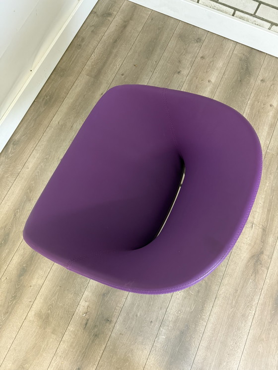 Image 1 of Artifort Beso Stoel