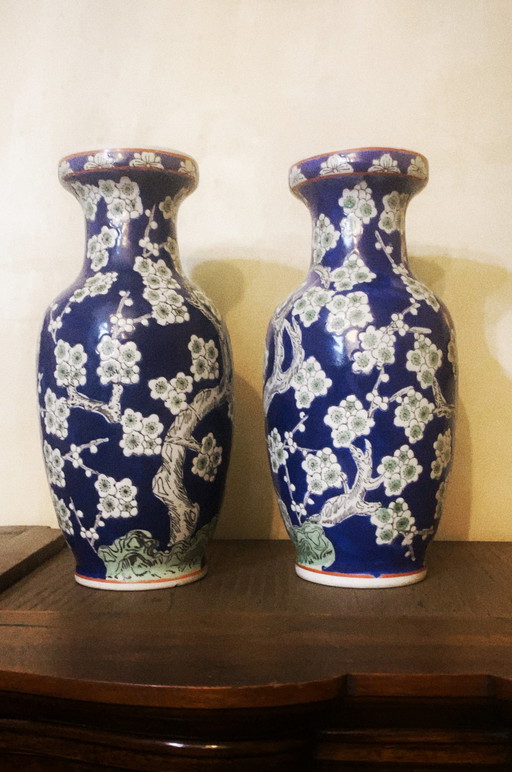 Pair of original Chinese cases 31cm 1974