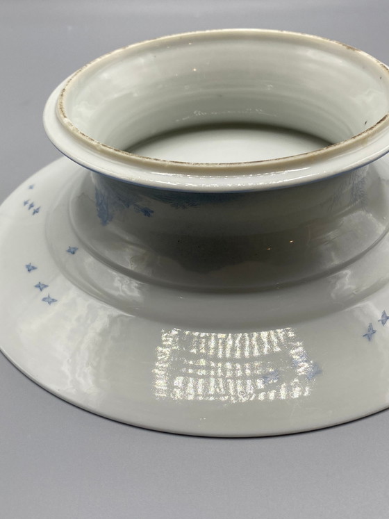 Coupe sur pied en porcelaine japonaise de l'ère Meiji - Paysage du mont Fuji bleu et blanc – Objets déco (photo 3 of 7)