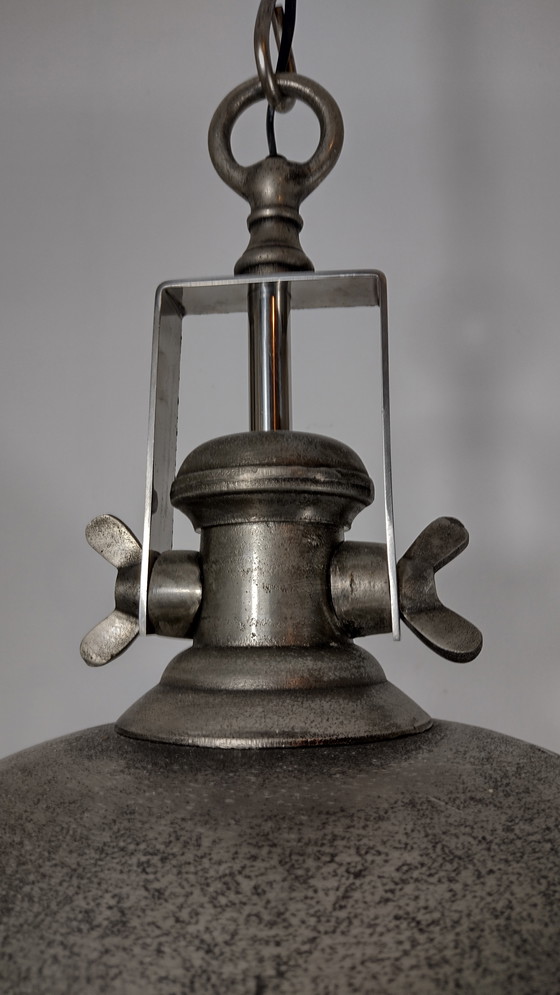 Image 1 of Lampada a sospensione in metallo pesante colore nichel