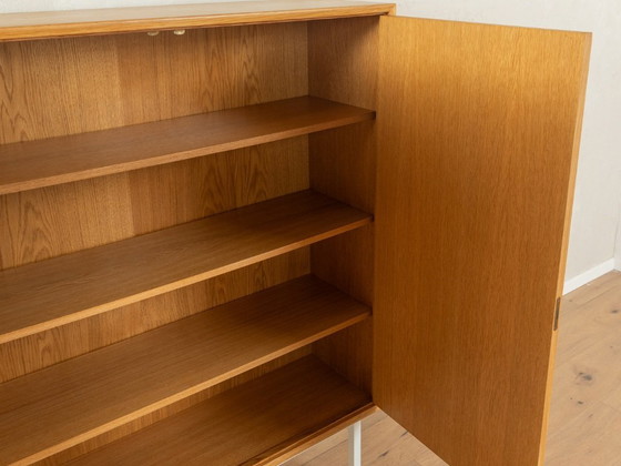 Image 1 of Cómoda de los años 60 con patas de acero