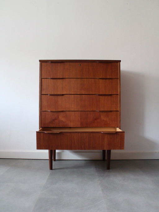 Vintage Danish chest of drawers in teak