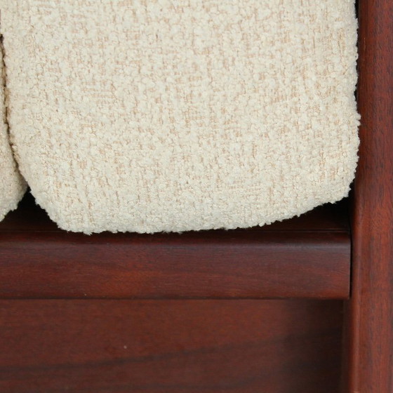 Image 1 of Canapé deux places « Bastiano » restauré en boucle blanc cassé et noyer par Afra et Tobia Scarpa pour Gavina, 1966