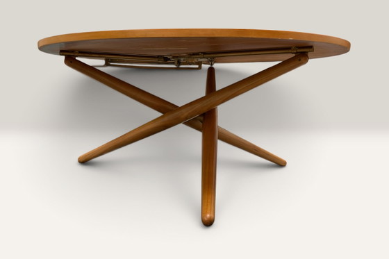 Image 1 of Eet- en theetafel van Jürgen Bally voor begeleid wonen, verstelbare tafel