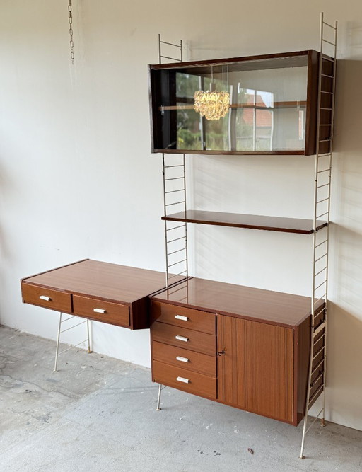 Progetto di ristrutturazione del sistema di pareti modulari Babette DDR