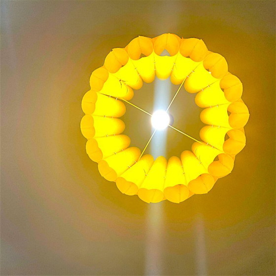 Image 1 of Grande lampe suspendue en acrylique jaune de Bonita, années 1960