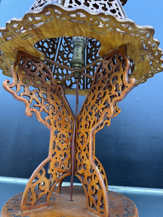 Image 1 of Lampe bois ajouré style exotique années 60