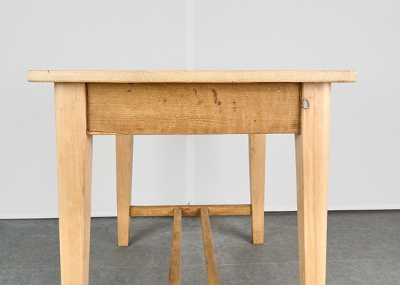 Vintage Wooden Table, Czechoslovakia – Dining tables (photo 9 of 15)