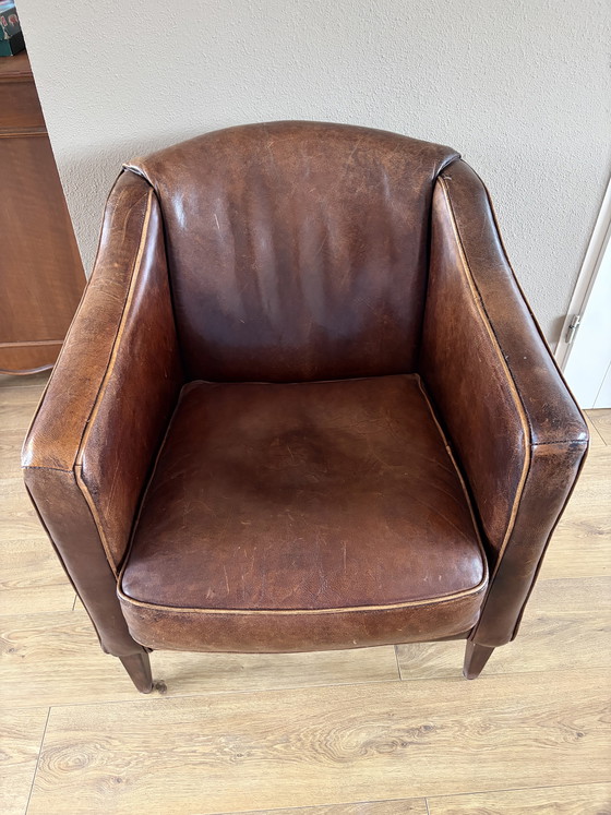 Image 1 of 2 vintage schapenleren clubfauteuils 