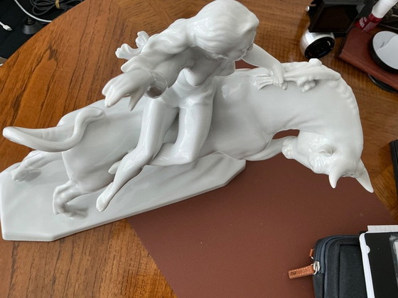 Image 1 of >>> Donna sul toro (Herend) RARA ❗️statua di grandi dimensioni <<