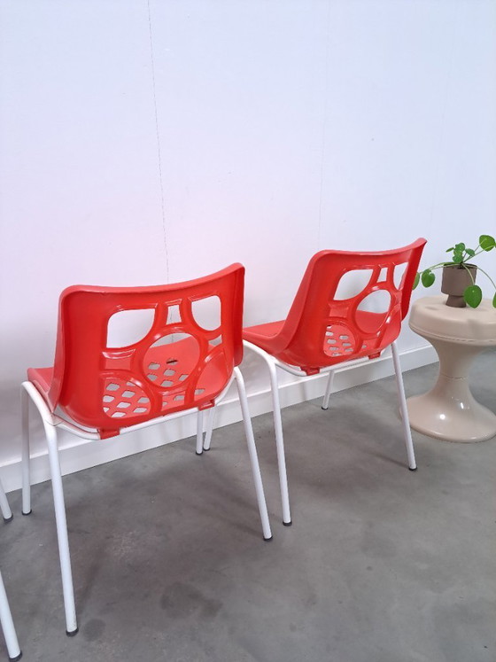 Image 1 of Set jaren 70 DDR rode kunststof tuinstoelen