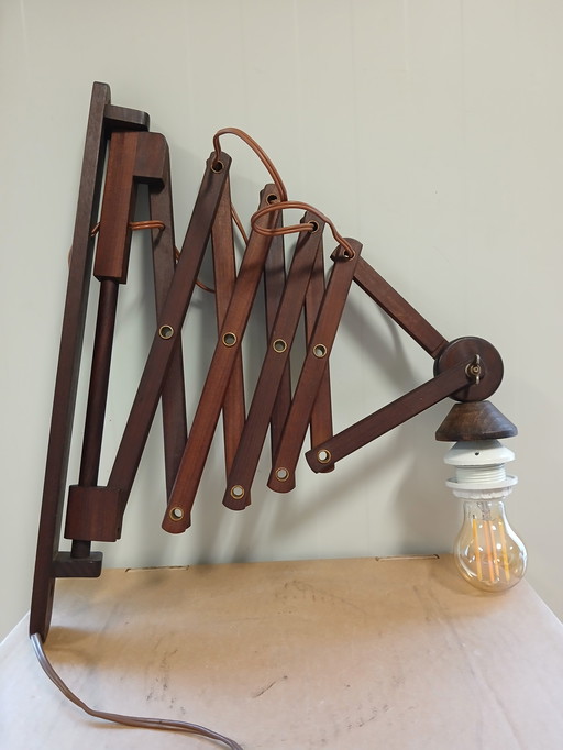 1 x Vintage Wooden Scissor Lamp / Harmonica Lamp