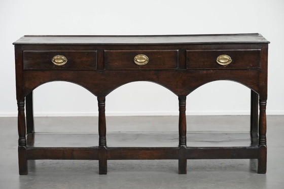 Image 1 of Antieke 18e eeuwse Engelse side table/dresser gemaakt van eikenhout 