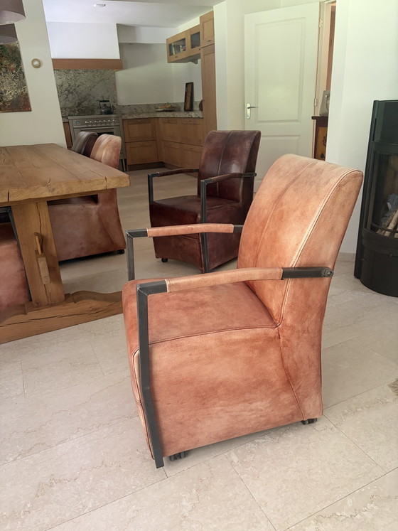 Super cool (like new) oak dining table with 8 chairs!! – Wood (photo 12 of 15)