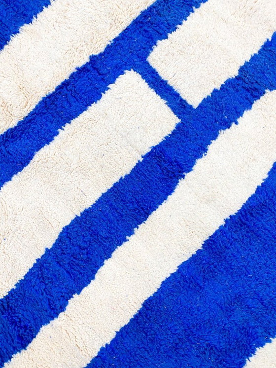 Image 1 of Magnifique Tapis artisanal 250cmx150cm 